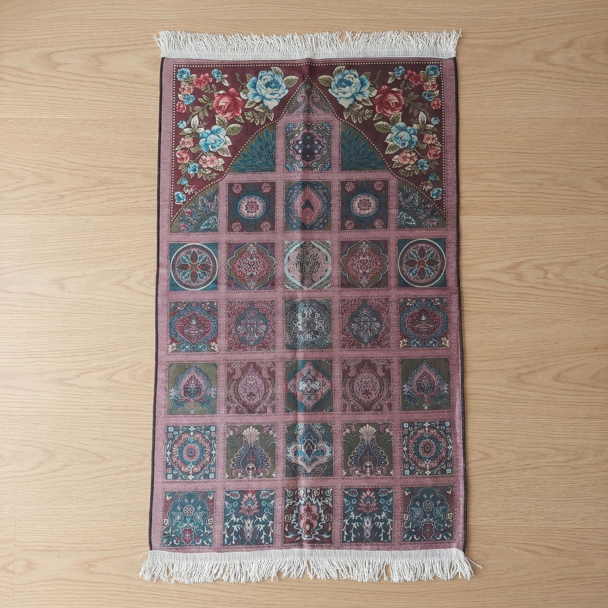 Premium Turkey Jaynamaz - Rosewood Grid