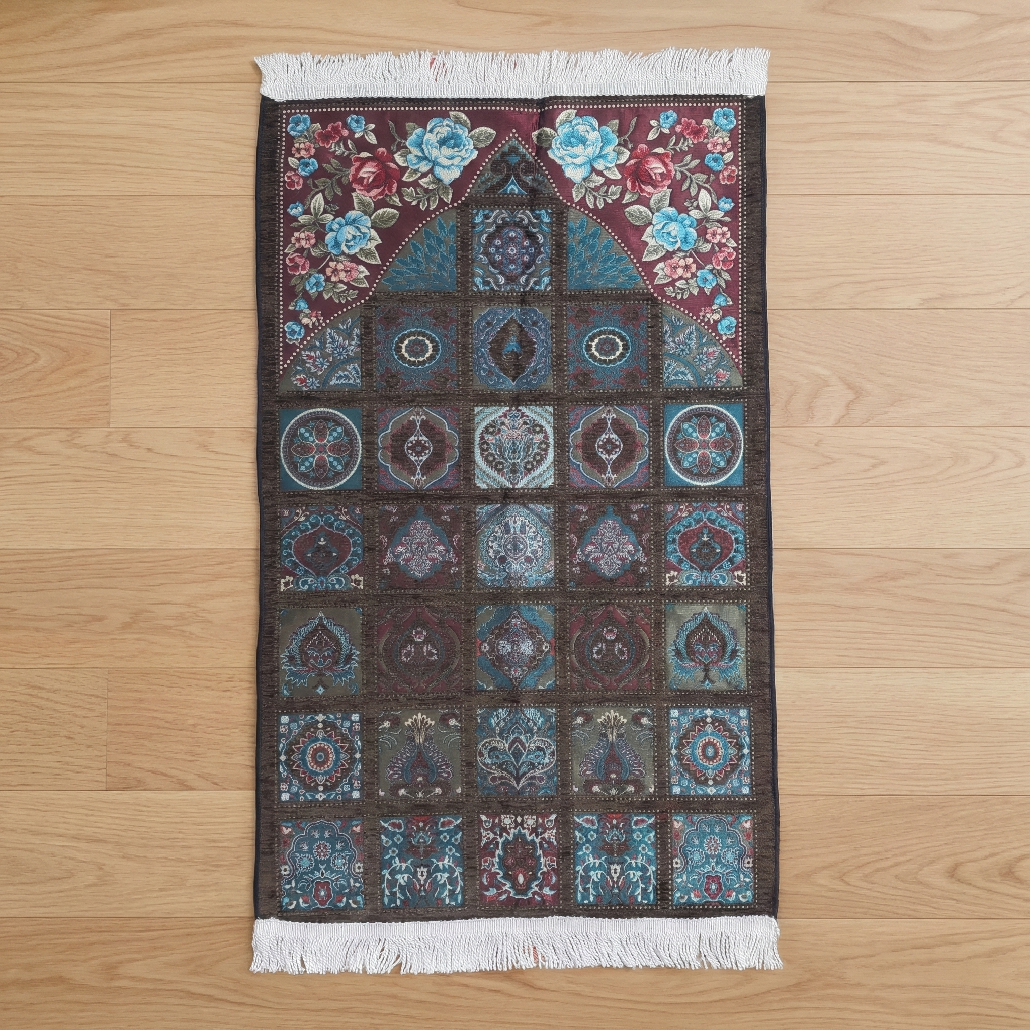 Premium Turkey Jaynamaz - Earth Grid